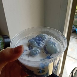 บัวลอยไข่หวาน