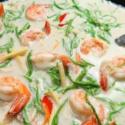 ชะอมกุ้ง+หน่อไม้สด ต้มกะทิ