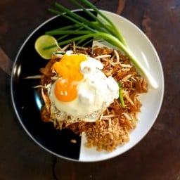ผัดไทย [Pad Thai]