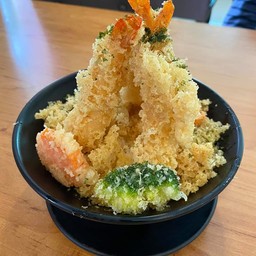 ข้าวหน้ากุ้งเทมปุระ