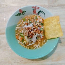 ก๋วยเตี๋ยวหมูต้มยำสูตรปทุม ( ปากเกร็ด )