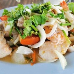 ยำรวมมิตรทะเล