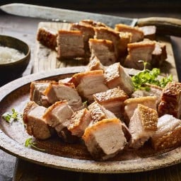 คุณแจ็ตซุปเปอร์เล้ง ข้าวหมูแดง หมูกรอบ