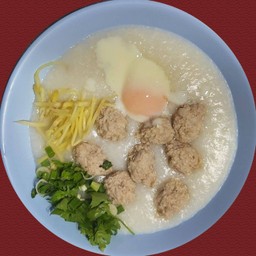 โจ๊กหมูสับไส่ไข่