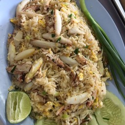 ข้าวผัดปู ใหญ่