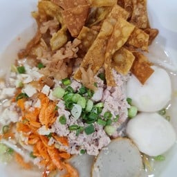 ก๋วยเตี๋ยวหมูสับ(แห้ง)