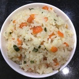 ข้าวผัดกระเทียม