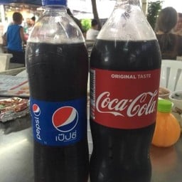 น้ำอัดลมใหญ่