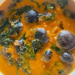 แกงคั่วใบชะพลูปลาย่างเห็ดเผาะ