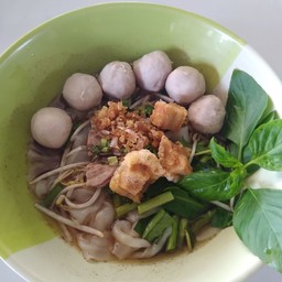 ก๋วยเตี๋ยวเรือโบราณ19บาท