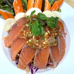 ยำแซบมอนน้ำยำเด็ดมากครับ