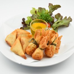 ซาโมซาถุงทอง