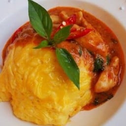 ชุดข้าวไข่เจียว+แกงพะแนงไก่