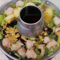 ต้มจืดเต้าหู้หมูสับสาหร่ายทะเล