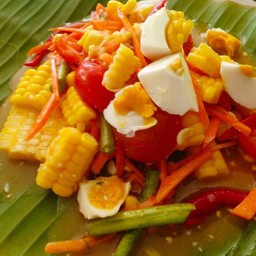 ตำข้าวโพดไข่เค็ม