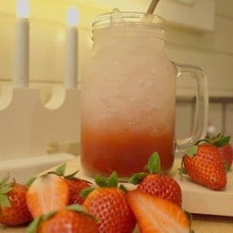 Strawberry Limade