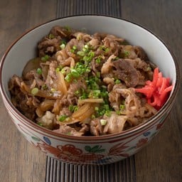 (621)ข้าวหน้าเนื้อหรือกิวด้ง Gyudon