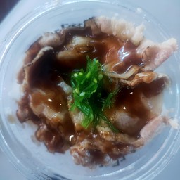 ซูชิคัพหน้าเนื้อเบิร์น