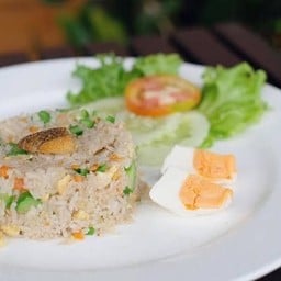 บังยีอาหารตามสั่งข้าวหอมมะลิ