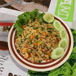 ข้าวผัดครัวเวียดนาม กลาง