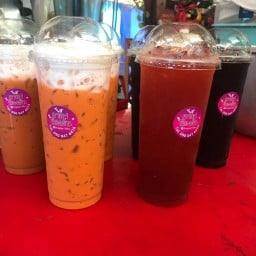 ร้านกาแฟโบราณน้องธัน ขนมจีนน้ำเงี้ยวคนเมือง