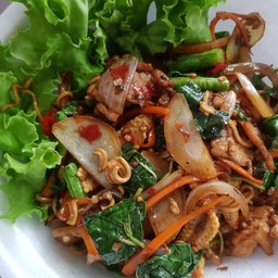 ผัดขี้เมา