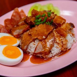 ข้าวหมูแดงหมูกรอบ