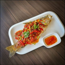 ปลากะพงสามรส