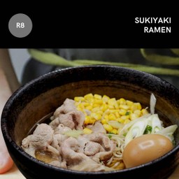 R8 ราเมนซุปสุกี้ยากี้น้ำดำ