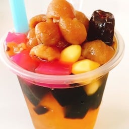 เฉาก๊วยน้ำลำไย