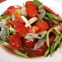 ส้มตำ/ยำปากแตก