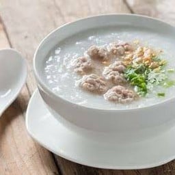 โจ๊กหมูใส่ไข่