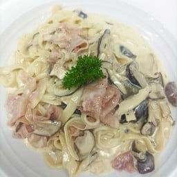 113 Fettucine Panna Prosciutto E Funghi