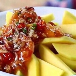 แม่บุญส่ง สูตรกำแพงเพชร (มะม่วงน้ำปลาหวาน)