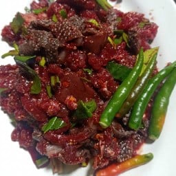 ลาบร้อยเอ็ดตาอ้วนเจ้าเก่า