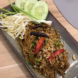 ผัดขนมเส้นล้านนา