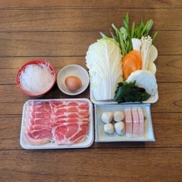 ชุดหมู...โสดแต่อร่อย