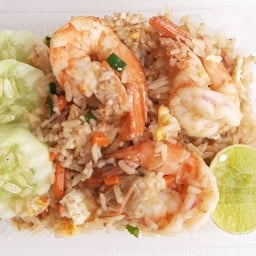 ครัวจุ๋มจิ๋ม  อาหารตามสั่งตามส่ง