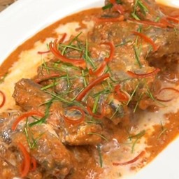 ฉู่ฉี่ ปลากระป๋อง ฟรีข้าวเปล่า