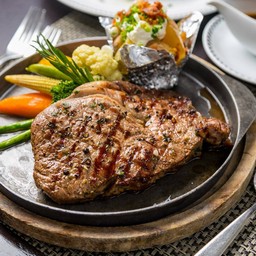 สเต็กเนื้อติดมัน