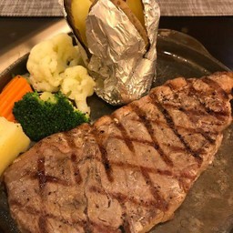 สเต็กเนื้อสันนอก