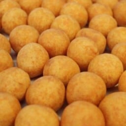 ไข่ใหญ่ ขนมไข่นกกระทา