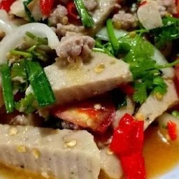 ยำหมูยอ