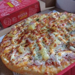 ฝนฝน พิซซ่า