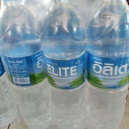 น้ำขวดใหญ่ 1 ขวด