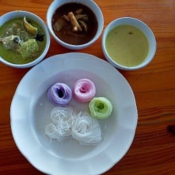 Kiada น้ำแข็งใส 2  (โรงเหล้า สาย ข)