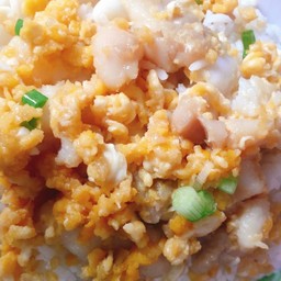 ปลาดอรี่ขยี้ไข่ราดข้าว