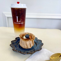 อเมริกาโน่น้ำมะพร้าว 