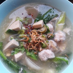 ก๊วยจับอุบล