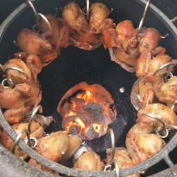ร้านไก่อบโอ่งหน้าวัดมหาโพธิ์